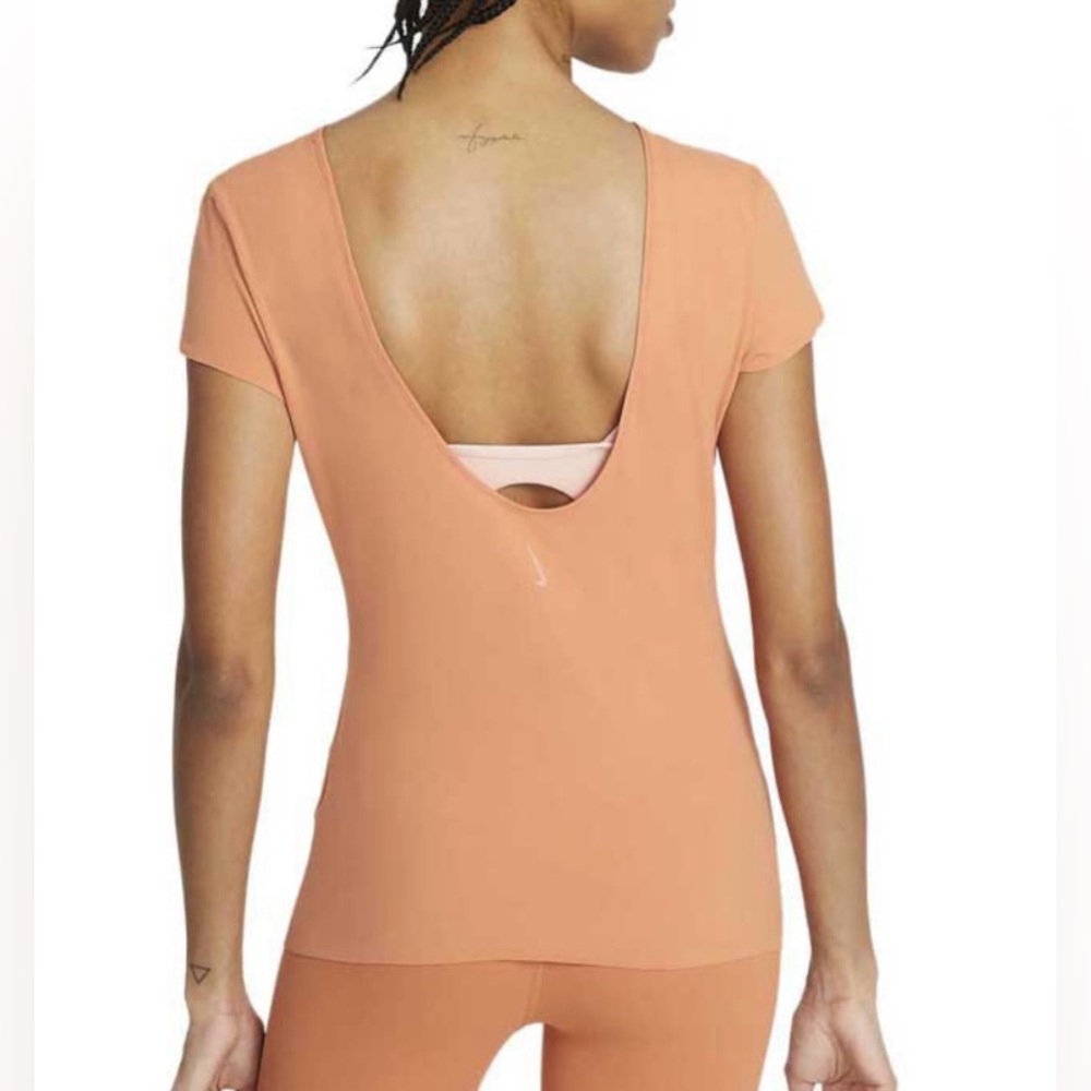 Nike Yoga Luxe
